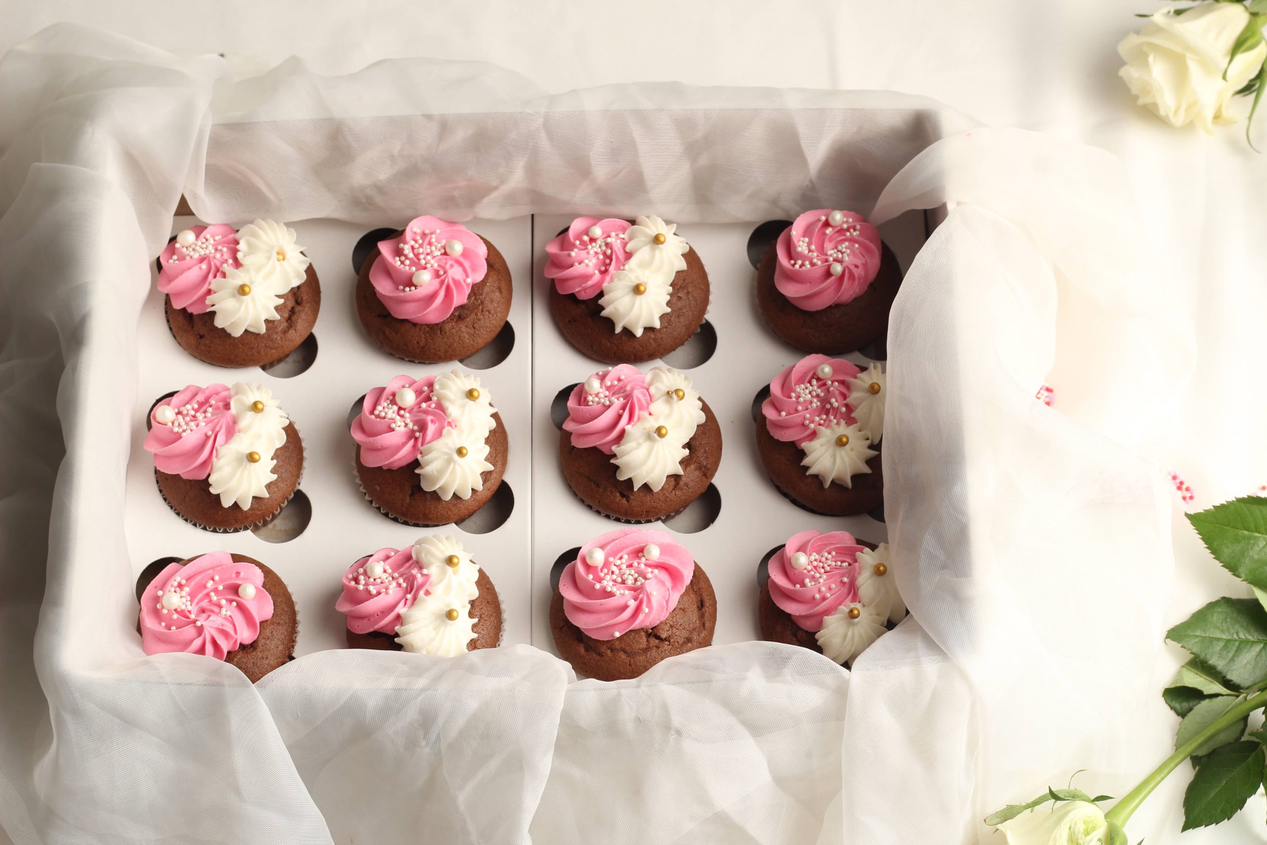 12 Cupcakes